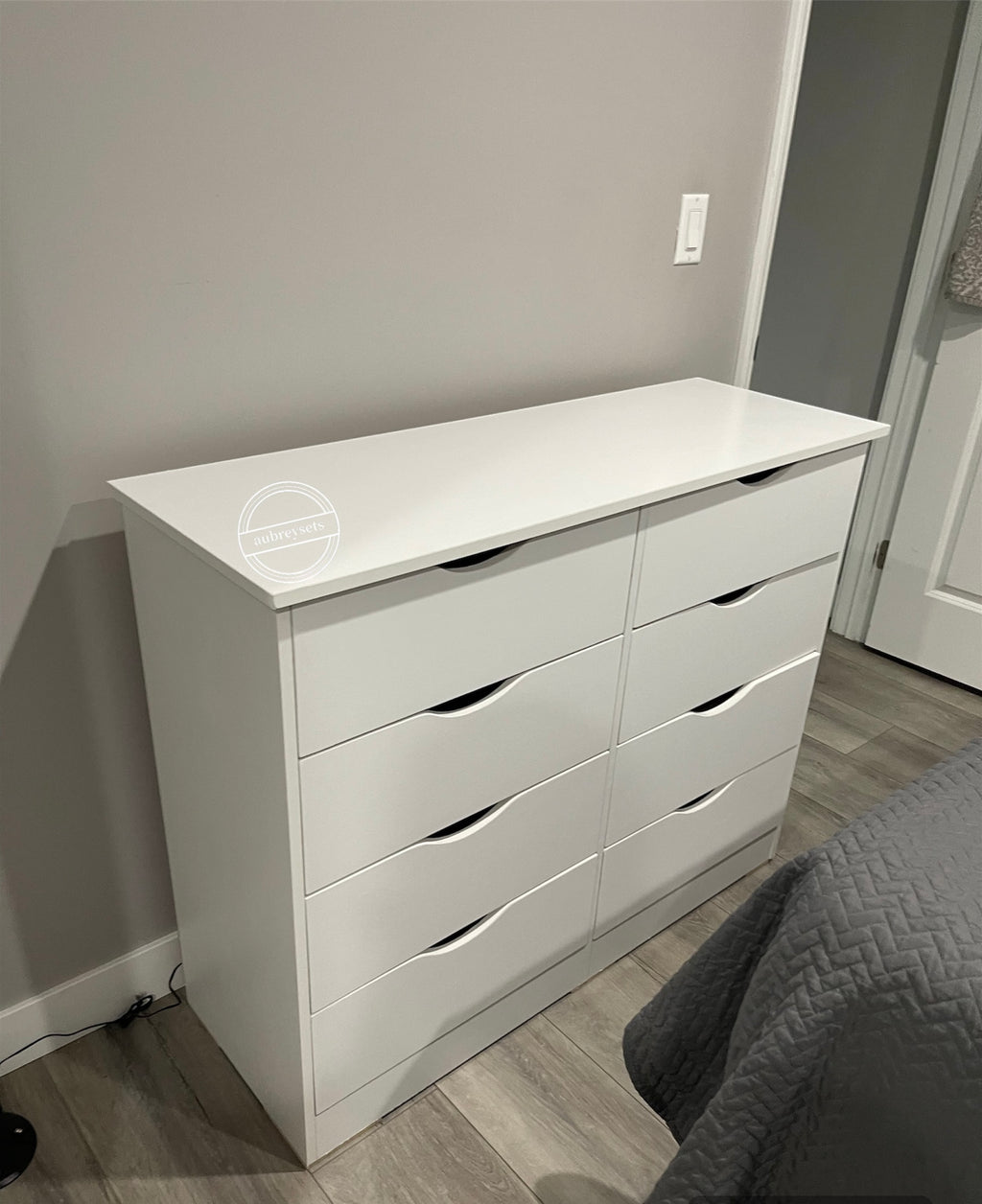 8 drawer dresser