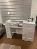 Nail table