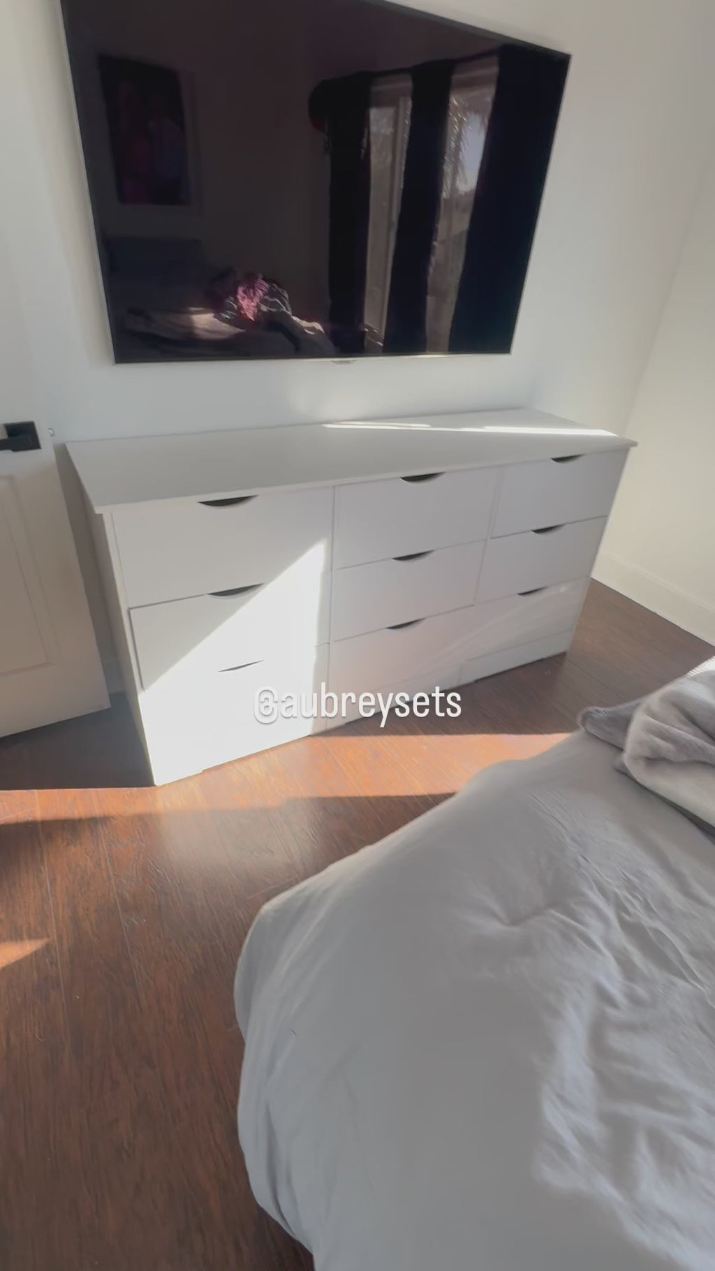 9 drawer dresser “jumbo”